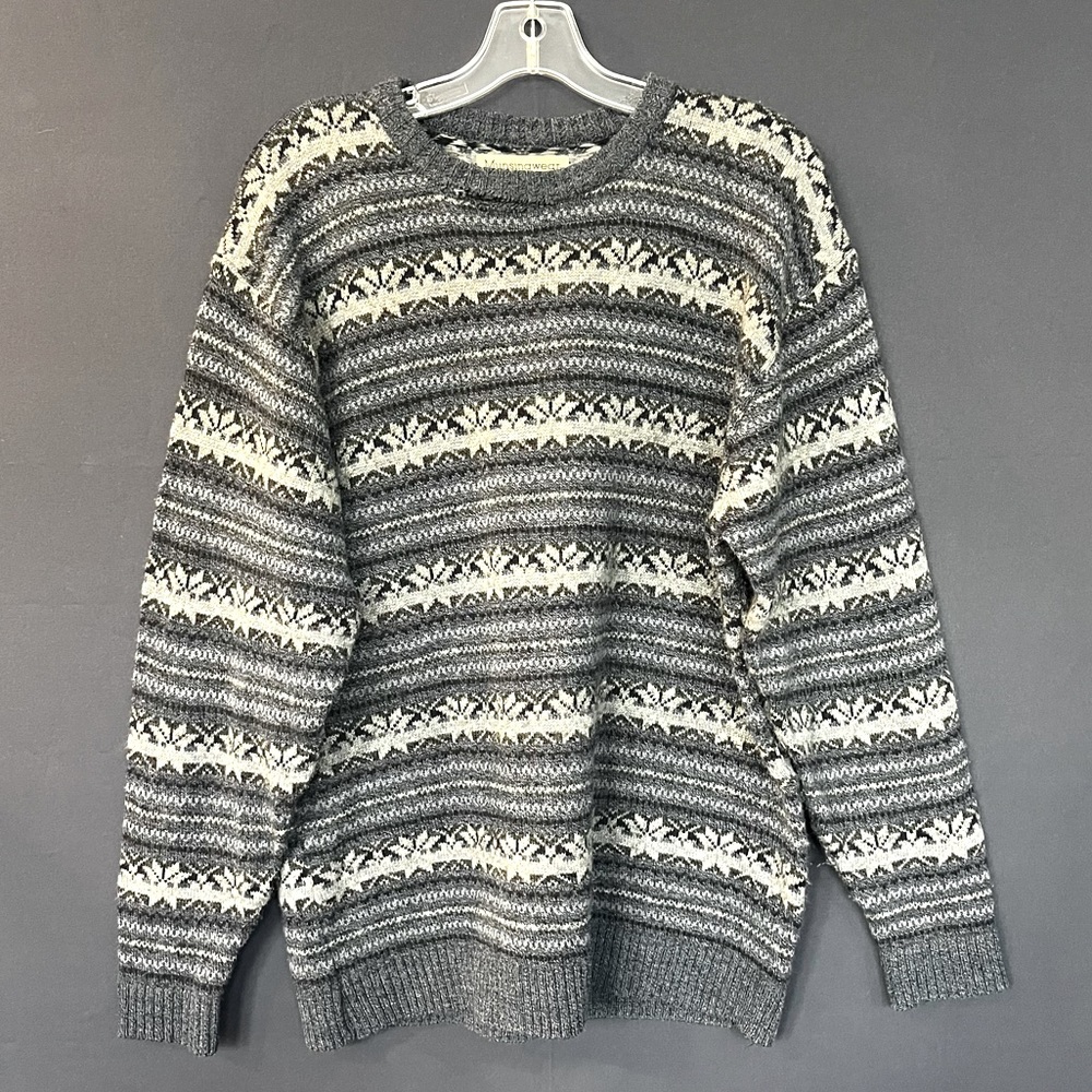 CUTE GRANDPA SWEATER